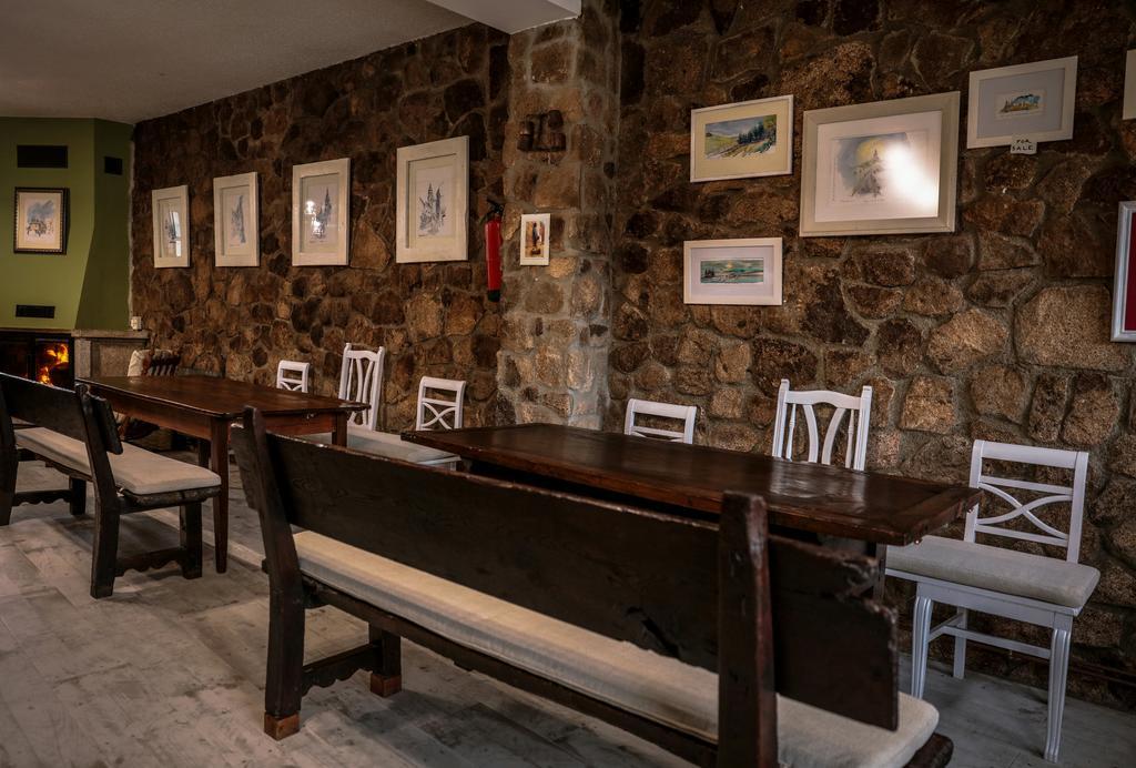 Pension Albergue A Pedra Sarria Exterior photo